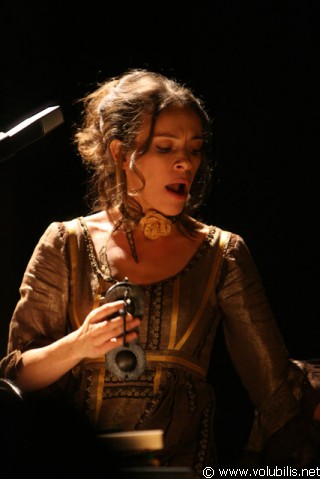 Emily Loizeau - Concert L' Alhambra (Paris)