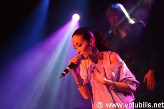 Kenza Farah - Concert Le Cabaret Sauvage (Paris)