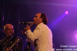 Carlos Nunez & Dan Ar Braz - Festival Chant de Marin 2011